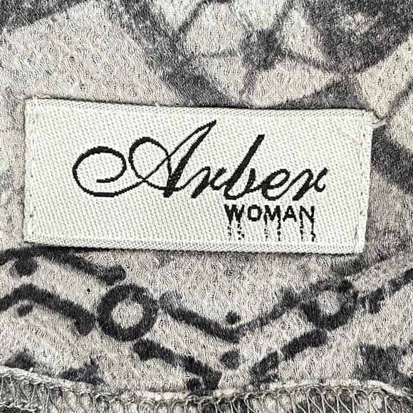 ARBER 100% Silk Weightless Floral Pattern Gray Sleeveless Top & Skirt Suit - Picture 8 of 10